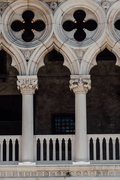 Majestatyczne Łuki Pałacu Dożów Wenecji Włochy — Zdjęcie stockowe