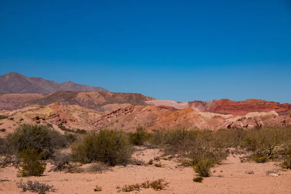 Egy Nyugodt Táj Sivatagból Tiszta Kék Alatt — Stock Fotó