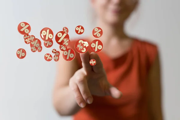 Трехмерное Изображение Белых Процентных Символов Красных Круглых Столах Женской Рукой — стоковое фото