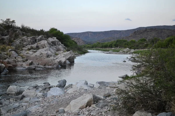 Vista Para Rio Quilpo Localizado Entre Montanhas Cordoba Argentina — Fotografia de Stock