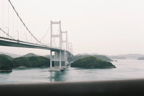 Мост Курусима Кайкё Эхимэ Туманный День — стоковое фото