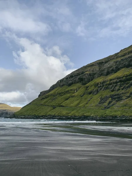 Zwart Zandstrand Tjornuvik Faeröer Scandinavisch Landschap — Stockfoto