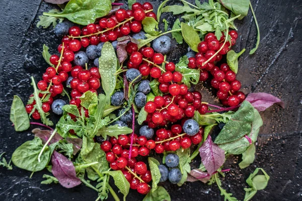 Overhead Shot Currants Blueberries Surface — Stock Photo, Image