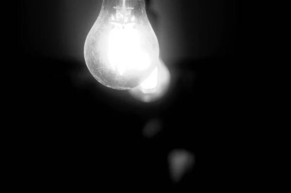 Grayscale Shot Light Bulbs Darkness — Stock Photo, Image