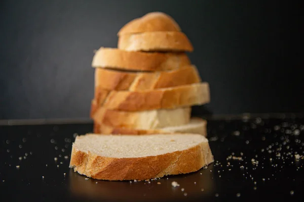 Closeup Shot Sliced Bread Table — Stock Photo, Image
