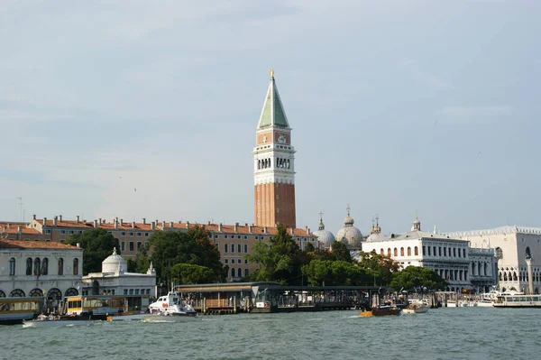 Venice Italy Jul 2011 Italy Venice Sightseeing Canals Gondolas Historical — Stock Photo, Image
