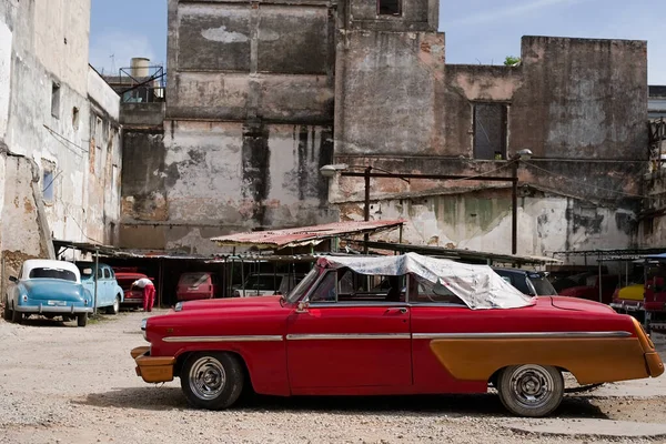 Habana Cuba Sep 2018 Vacker Bild Röd Vintage Klassisk Bil — Stockfoto