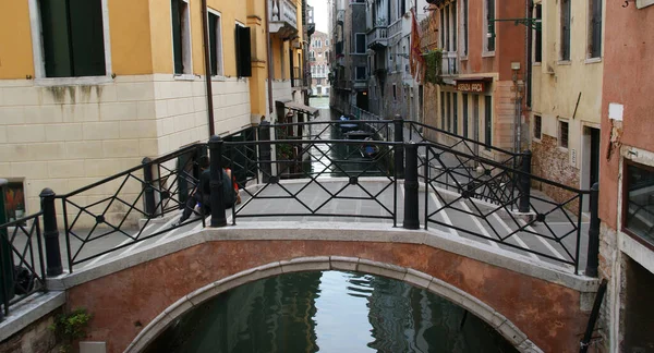 Venedig Italien Juli 2011 Die Italienischen Sehenswürdigkeiten Venedig Kanäle Gondeln — Stockfoto