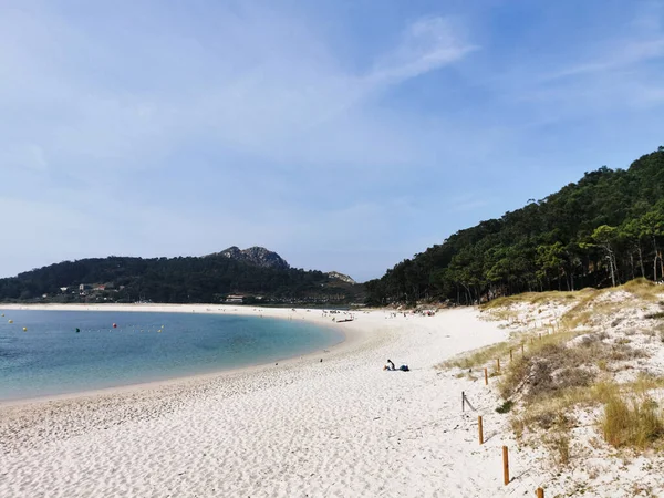 Een Prachtig Uitzicht Noord Atlantische Oceaan Stralend Onder Bewolkte Blauwe — Stockfoto