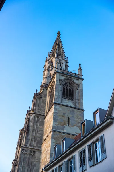 Gökyüzünün Arka Planında Konstanz Minster Veya Konstanz Katedrali Nin Düşük — Stok fotoğraf