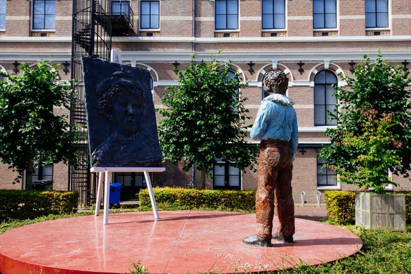 Leiden Paesi Bassi Agosto 2021 Statua Del Giovane Giardino Rembrandt — Foto Stock