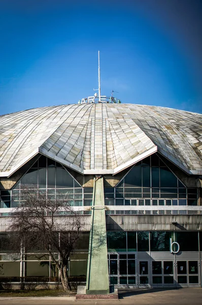 Poznan Polónia Outubro 2016 Tiro Vertical Hala Arena Sob Céu — Fotografia de Stock