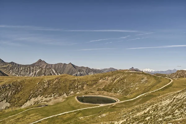 Итальянские Альпы Солнечный День Открывается Прекрасный Вид Вершину Эссер — стоковое фото
