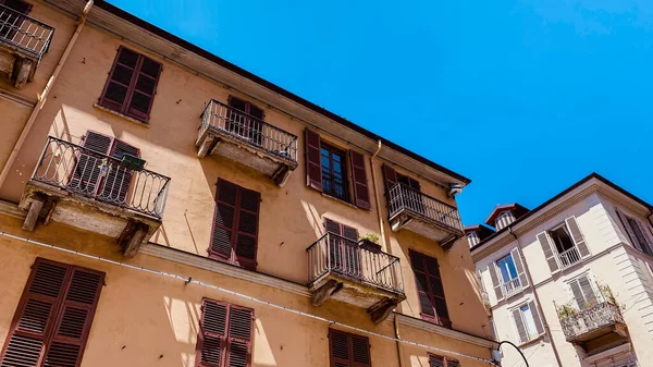 Вид Будівлі Турині Італія Синьому Тлі Неба — стокове фото