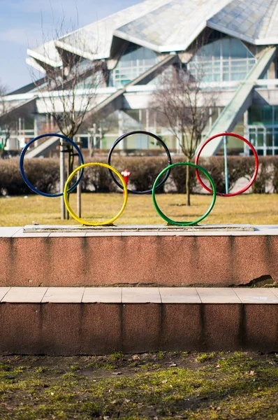 Poznan Polen März 2014 Ein Vertikaler Stoß Des Olympischen Symbols — Stockfoto