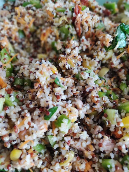 Bulgar Pšenice Quinoa Domácí Čerstvé Letní Zdravý Salát — Stock fotografie