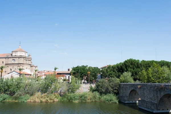 Patronato Asilo San Prudencio Rodeado Por Parque Talavera Reina Espanha — Fotografia de Stock