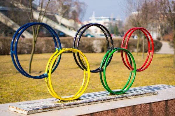 Poznan Poland Mar 2014 Pemandangan Indah Simbol Olimpiade Taman Dengan — Stok Foto