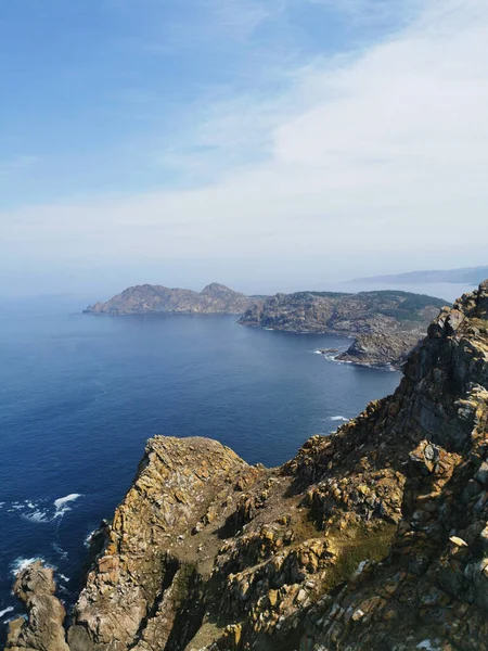 Kuzey Atlantik Okyanusu Nun Hava Manzarası Cies Adaları Ndaki Kayalık — Stok fotoğraf