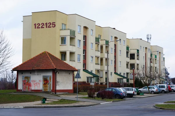 Poznan Polen Januar 2015 Die Mehrfamilienhäuser Mit Geparkten Autos Poznan — Stockfoto