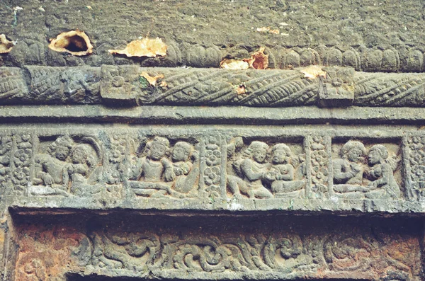 Budhistické Jeskyně Ajantě Jsou Přibližně Skalami Vytesaných Buddhistických Jeskynních Památek — Stock fotografie