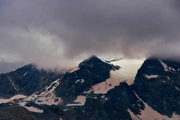 Una Vista Panoramica Della Montagna Del Gran Paradis Nelle Alpi — Foto Stock