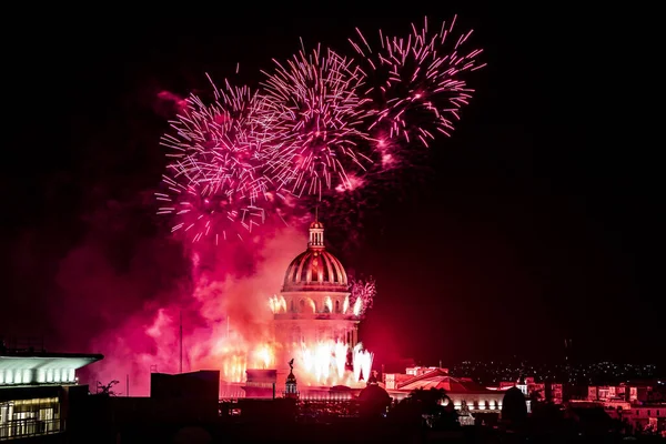 Famoso Edificio Del Capitolio Nacional Durante Fuegos Artificiales Habana Cuba —  Fotos de Stock