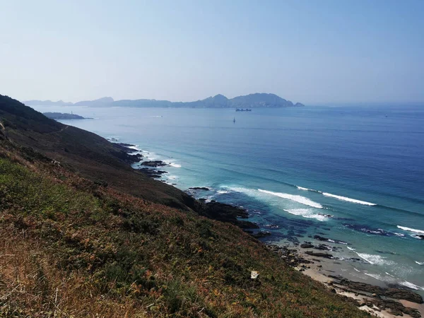 Uma Bela Vista Calmo Oceano Atlântico Norte Brilhando Sob Céu — Fotografia de Stock