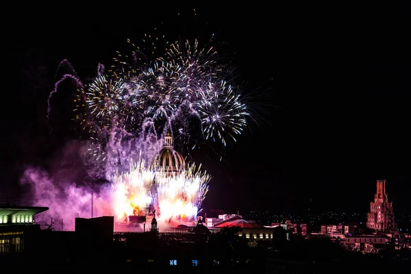 아바나에서 불꽃놀이를 국회의 — 스톡 사진