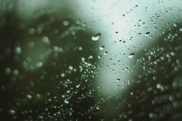 Tiro Seletivo Foco Das Gotas Chuva Uma Janela — Fotografia de Stock