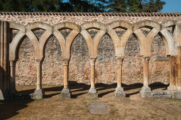ソリアの San Juan ドゥエロ修道院の回廊 スペイン — ストック写真