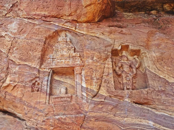 Świątynie Jaskini Badami Kompleks Hinduskich Jaskiniowych Świątyń Jain Położonych Badami — Zdjęcie stockowe