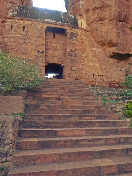 Templi Rupestri Badami Sono Complesso Templi Rupestri Indù Giainisti Situati — Foto Stock