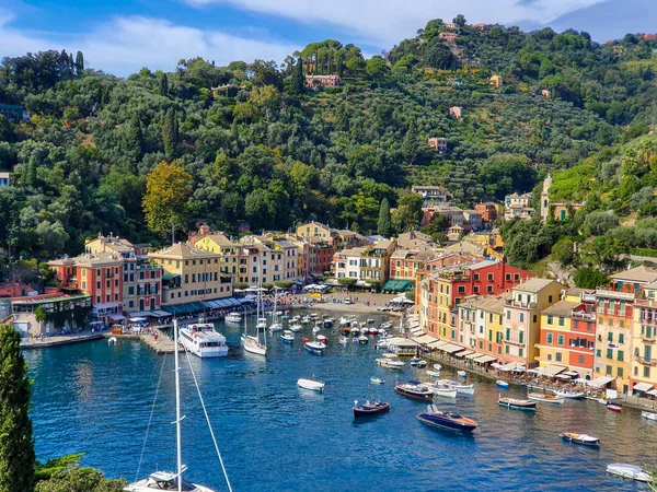 Prachtige Stad Portofino Haven Italië Met Boten Pastelkleurig Huis — Stockfoto
