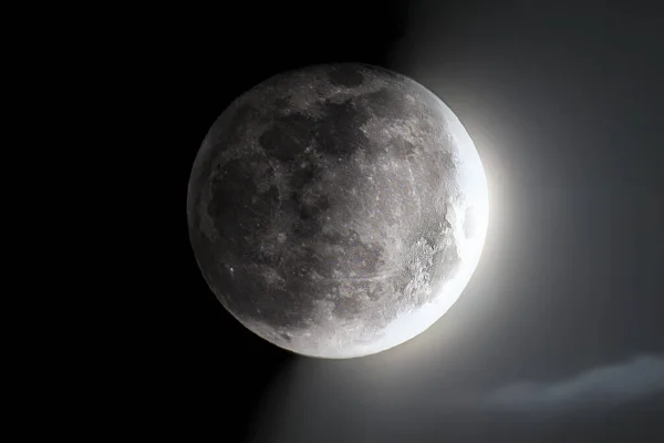 Close Disparou Lua Cheia Brilhante Céu Escuro — Fotografia de Stock