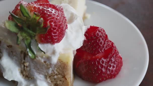 Gâteau Aux Fraises Aux Fraises Chocolat — Video