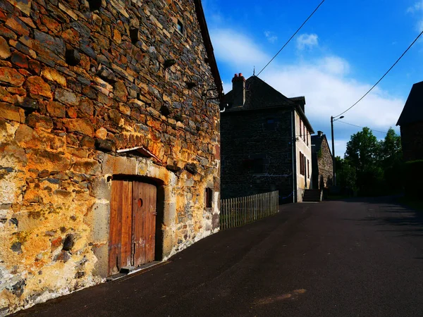 Belle Image Une Petite Rue Dans Village Saint Bonnet Pres — Photo