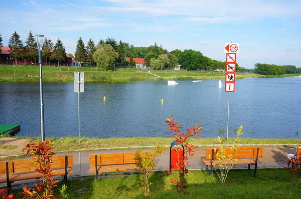 Koszalin Polen Juli 2015 Ein Park Mit Einem Kleinen See — Stockfoto