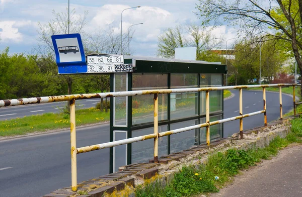 Poznan Polônia Junho 2015 Sinal Símbolo Ônibus Azul Uma Parada — Fotografia de Stock