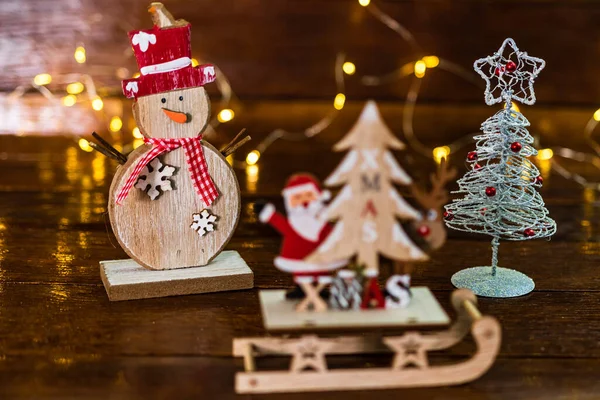 圣诞装饰圣诞装饰和装饰品的圣诞构图 — 图库照片