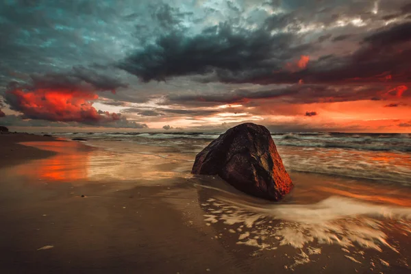 Una Vista Fascinante Puesta Sol Sobre Mar Báltico Lituania — Foto de Stock