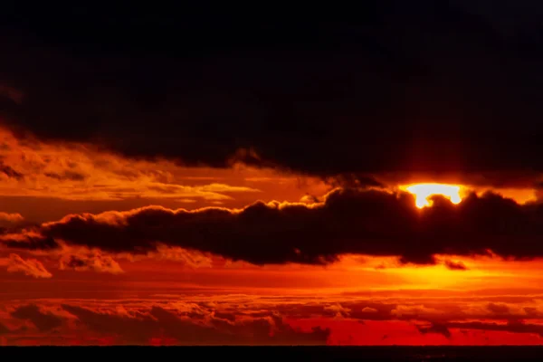 Захватывающий Вид Закатное Небо — стоковое фото