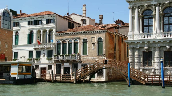 Venice Italië Jul 2011 Een Schilderachtig Uitzicht Architectonische Gebouwen Een — Stockfoto