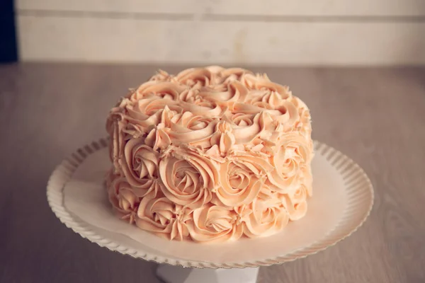 Lezzetli Yuvarlak Bir Doğum Günü Pastası — Stok fotoğraf