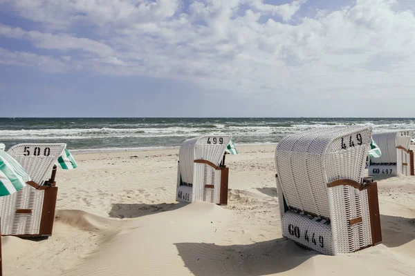 Баабе Німеччина Вересня 2021 Піщаний Пляж Квітнішими Кріслами Баабе Руген — стокове фото