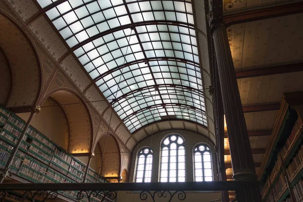 Bibliotheek Van Het Rijksmuseum Met Een Glazen Plafond Amsterdam — Stockfoto