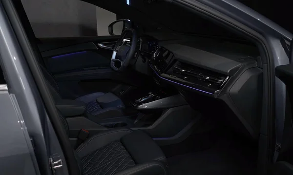 Ингольстад Германия Сен 2021 Audi Tron Quattro Luxurious Comfortable Modern — стоковое фото