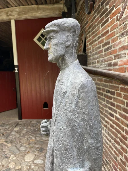 Achterhoek Netherlands Aug 2021 Side View Man Sculpture Netherlands Open — Stock Photo, Image