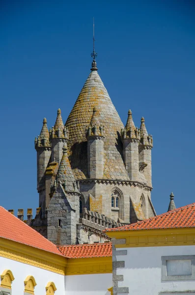 Plano Vertical Antiguo Monasterio Evora Portugal —  Fotos de Stock
