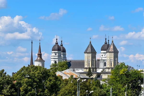 Scenic View Churches Iasi Seen Voivodes Hall Palace Culture Romania — Stock Photo, Image